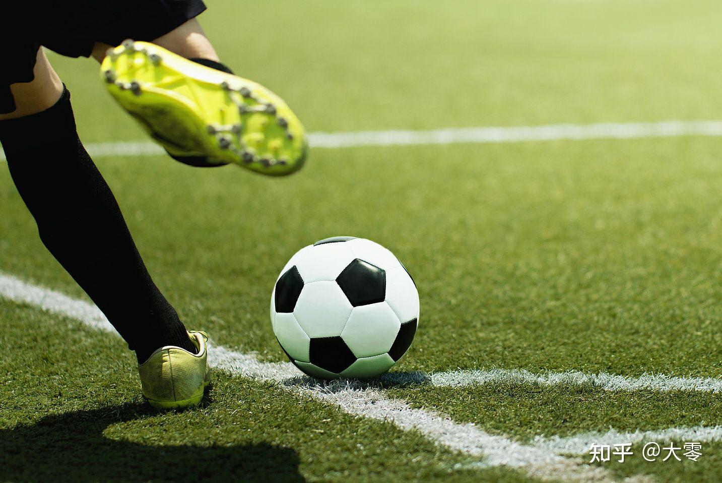 邮报评曼联近5年引援TOP30：姆伯莫第1，C罗第4，桑乔垫底（每日邮报盘点曼联过去五年30笔引援：姆伯莫居首，C罗第4，桑乔居末）