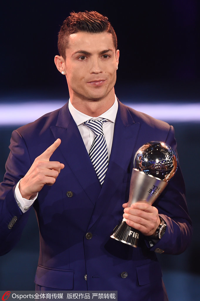 米体：圣地亚哥缺席合练；拉比奥、普利希奇状态良好有望首发（米体：圣地亚哥未参加合练；拉比奥、普利希奇状态上佳有望首发）