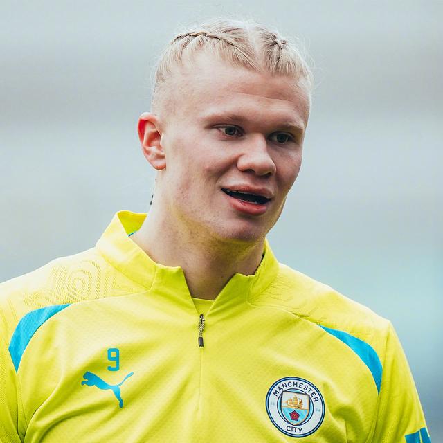 足球鞋选择攻略（足球鞋选购指南）