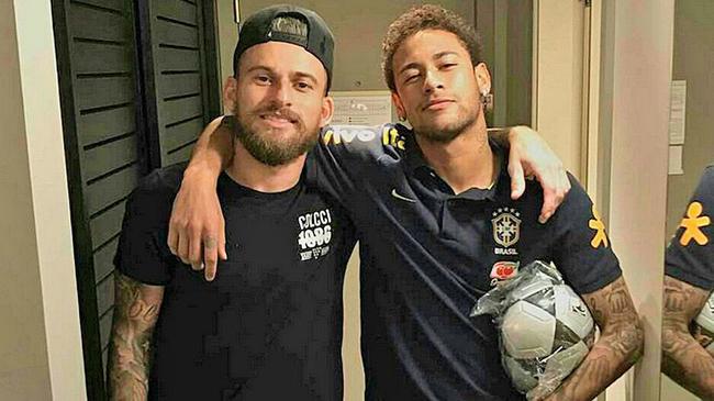 官方：澳大利亚裁判组执法海港客战柔佛，埃文斯担任主裁判（官宣：澳大利亚裁判团队执法海港客场对阵柔佛，埃文斯出任主裁）