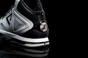 阿莫林：避免再踢两场附加赛非常重要 B费对我们很关键（阿莫林：避免再战两场附加赛至关重要，B费对球队不可或缺）