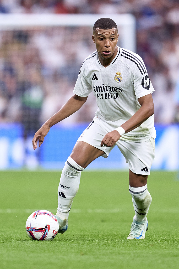 那不勒斯三分稳稳入账（那不勒斯稳拿三分）