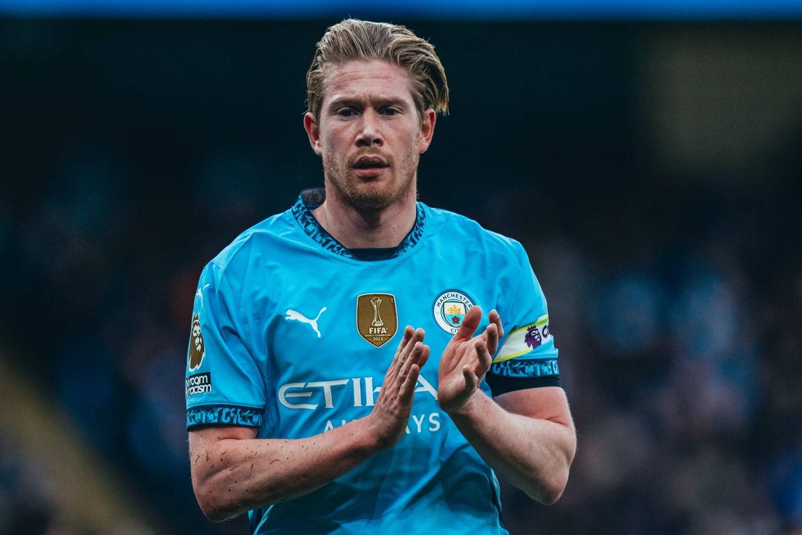 自2024年10月以来，迈尼昂首次在俱乐部赛事扑出点球（迈尼昂在俱乐部赛场完成自2024年10月以来的首次扑点）