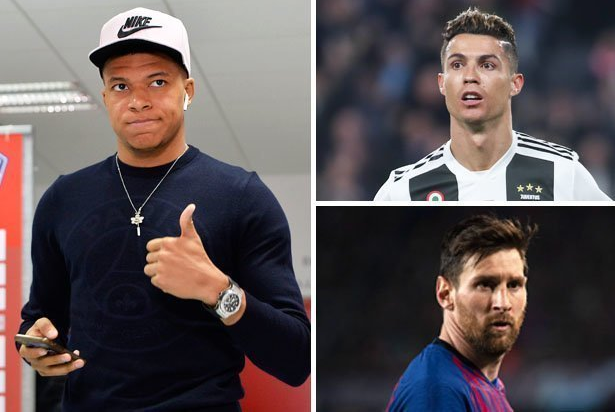 巴黎圣日耳曼姆巴佩梅开二度（巴黎圣日耳曼前锋姆巴佩两度建功）