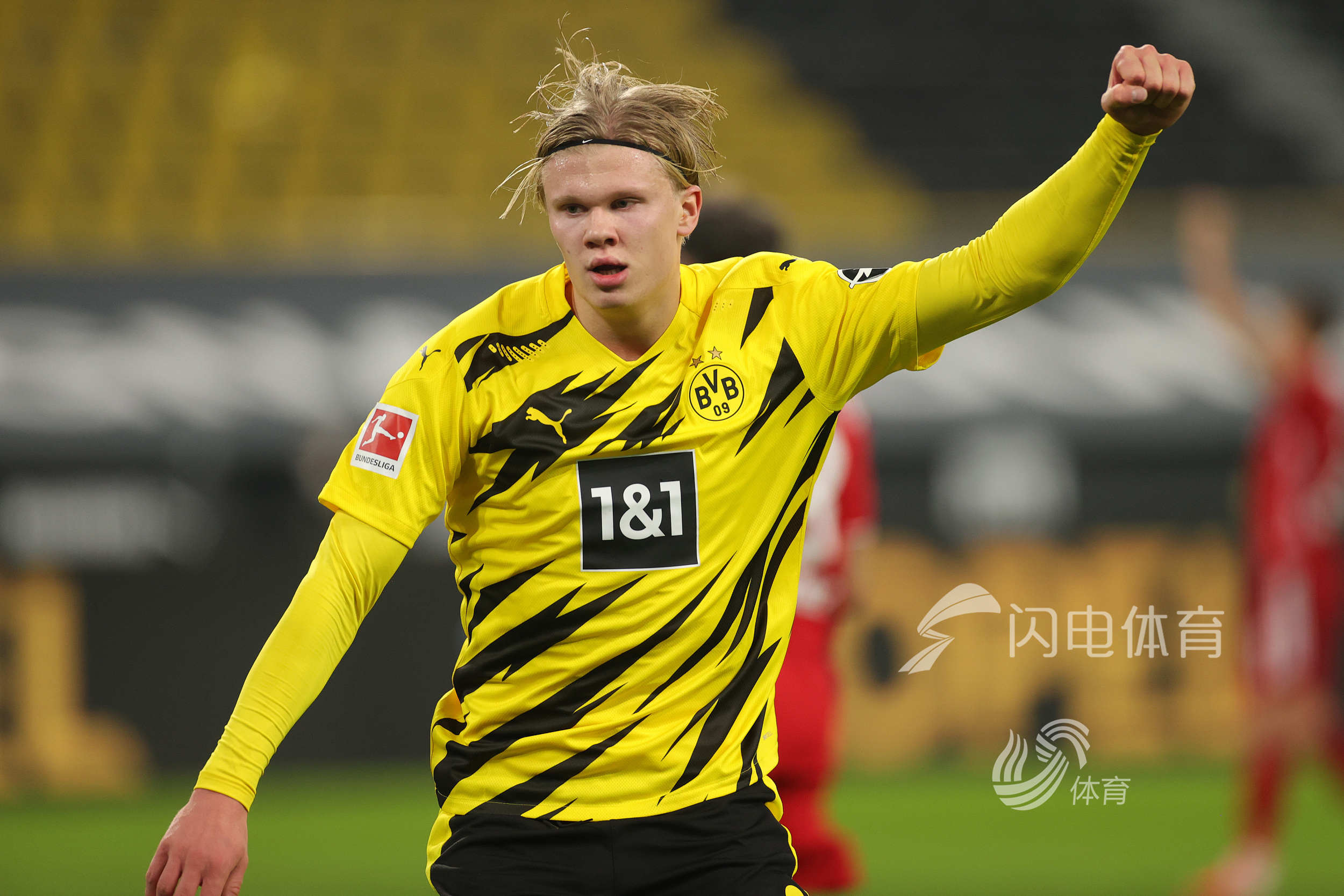 NBA球员数据统计：得分、篮板、助攻排行,（NBA球员数据总览：得分、篮板与助攻榜单）