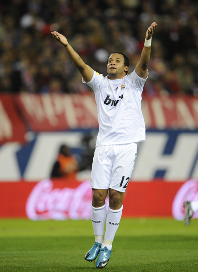 维罗纳主帅：比塞克黄牌？规则很难判断，但那是明显进球机会（维罗纳主帅谈比塞克黄牌：判罚难界定，但那是明显破门机会）