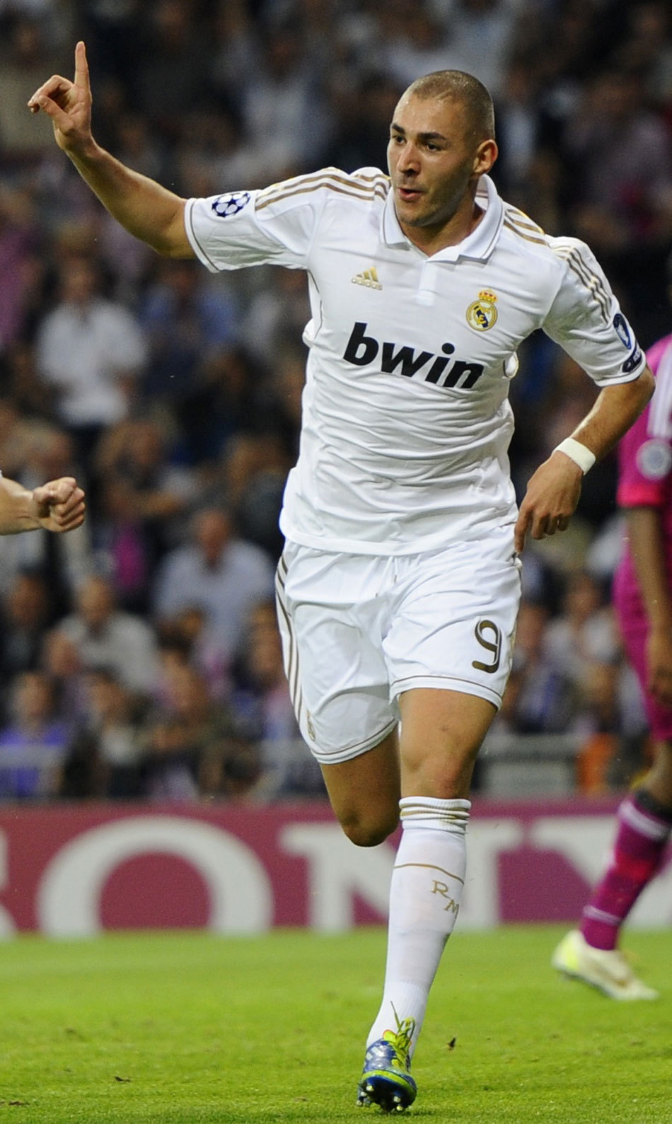 塞内加尔新一期名单：雅克松领衔，姆巴耶、马马杜-萨尔入选（塞内加尔新名单出炉：雅克松领衔，姆巴耶、马马杜-萨尔上榜）