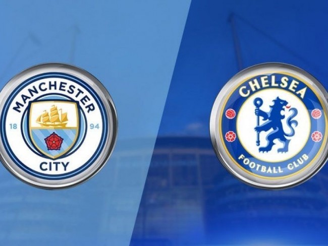 德媒：由于手指受伤，诺伊尔近两场都佩戴特制的四指手套参赛（德媒：手指伤势影响，诺伊尔连续两场戴特制四指手套出战）