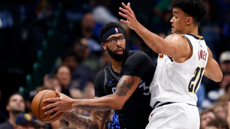 马奎尔和德里赫特确定无缘曼联的下一场比赛。（马奎尔、德里赫特确认缺席曼联下一战）