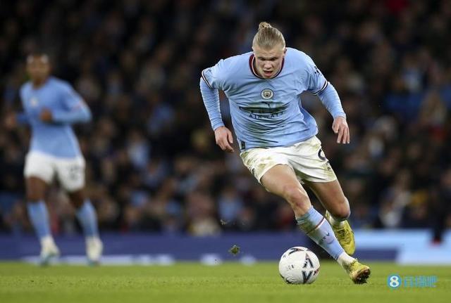 塔利亚菲科：不认为与梅西的对比会影响马斯坦托诺，他很专注（塔利亚菲科：与梅西的比较无碍马斯坦托诺，他非常专注）